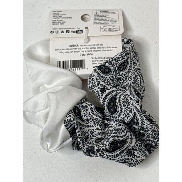 Scunci Hair Scrunchie Preppy Cottagecore Paisley Boho Pony Tail Holder Black - Picture 3 of 3